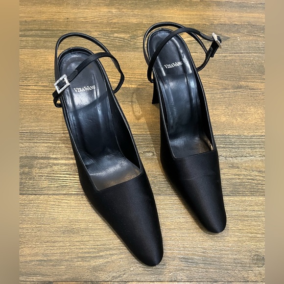 Vera Wang Vintage Black Satin Strappy Rounded Pointy Toe Heels Sz. 8.5 - Picture 2 of 10